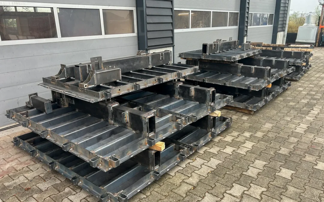 Stalen frames voor tunnelbekistingen
